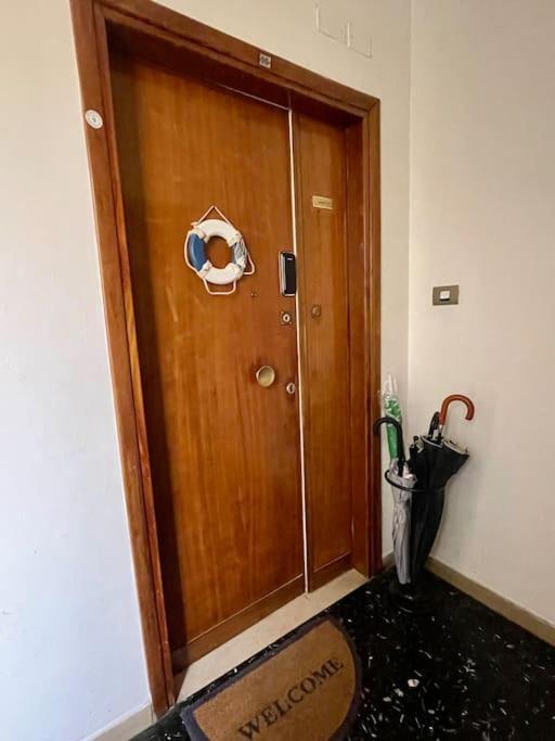 La Venezia'S Studio Flat Ливорно Экстерьер фото