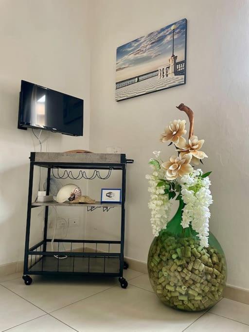 La Venezia'S Studio Flat Ливорно Экстерьер фото